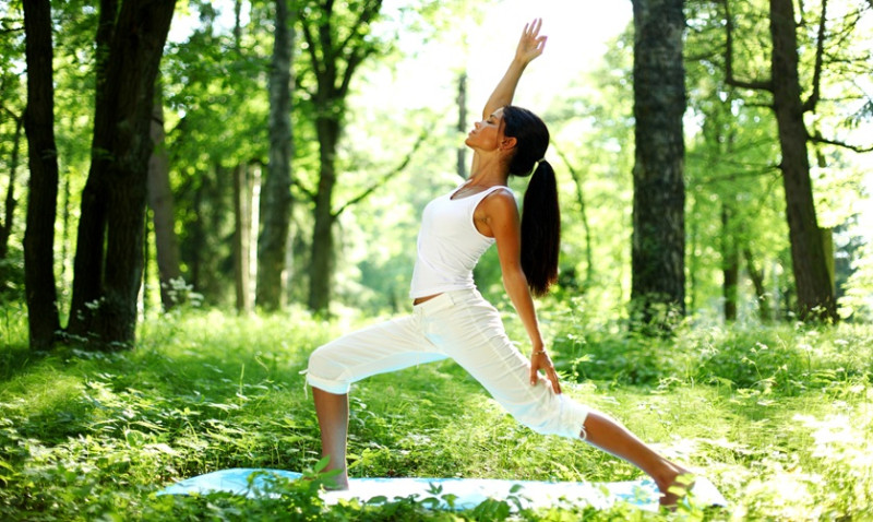 Discover the Unique Experience of Suspension Yoga: Elevate Your Fitness in London